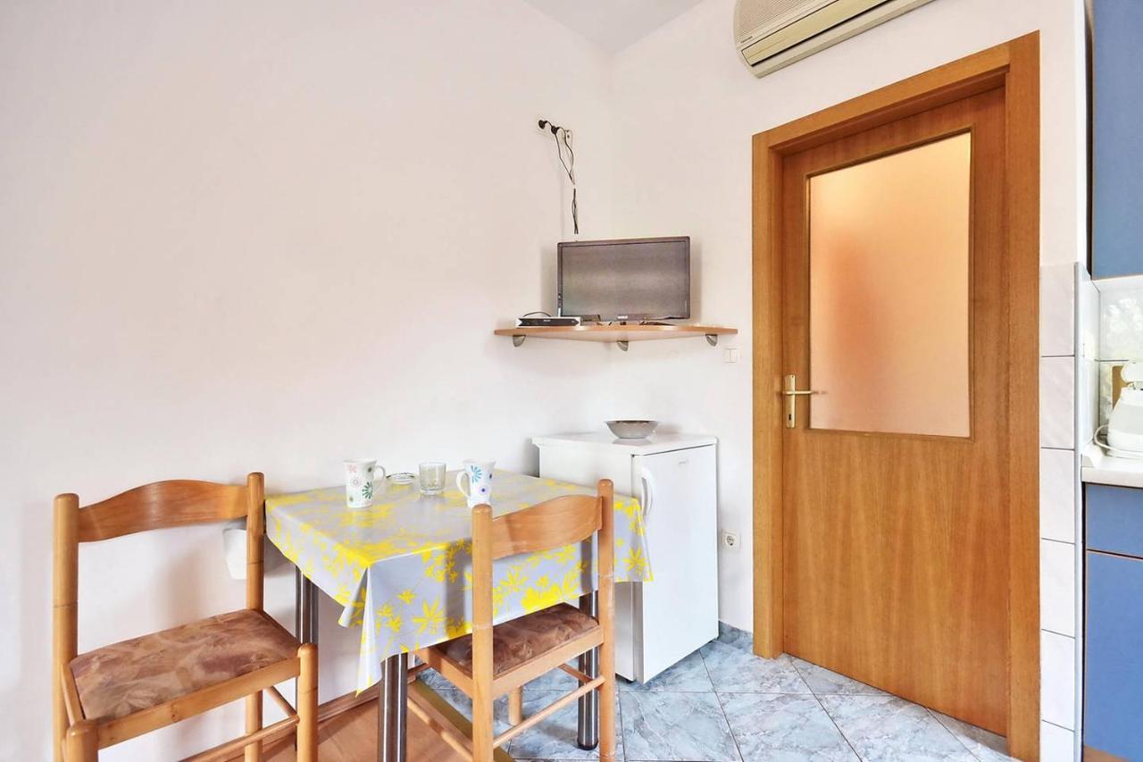 Omis - Michy Apartments 外观 照片