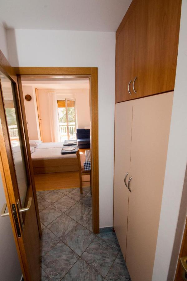 Omis - Michy Apartments 外观 照片