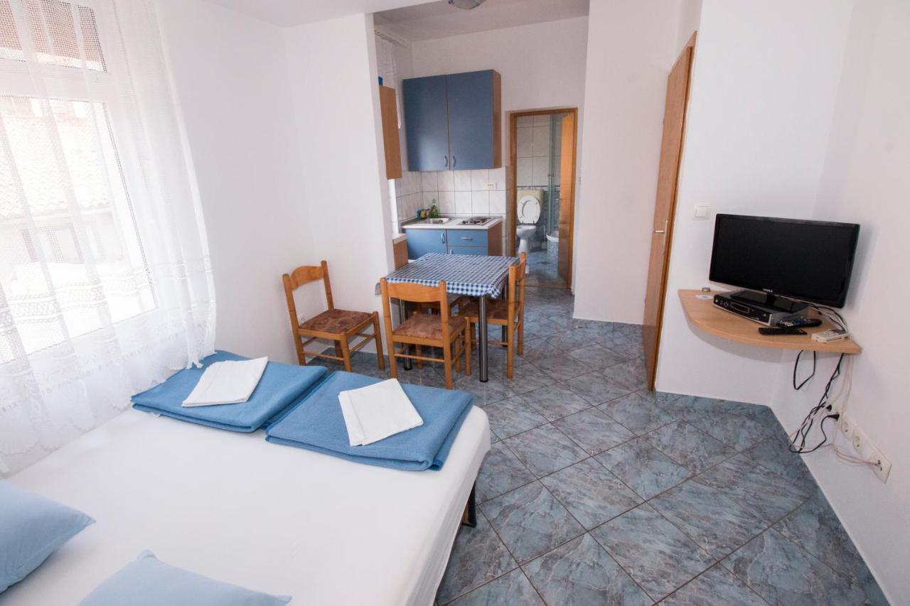 Omis - Michy Apartments 外观 照片