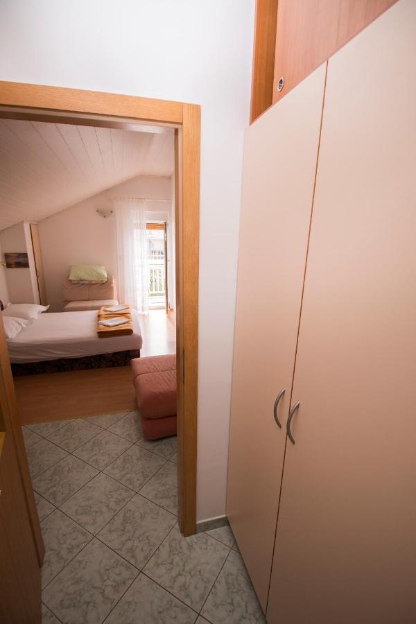 Omis - Michy Apartments 外观 照片